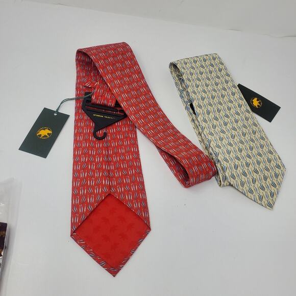 Hunting World 2 Pack Vintage Silk Ties 1 Red and 1 Tan New with tags - Picture 6 of 10